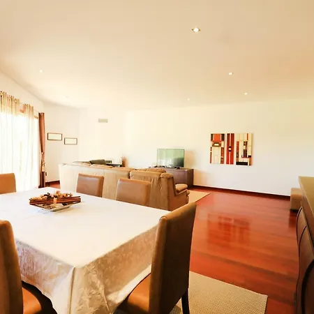 Balaia Harmonia אלבופיירה